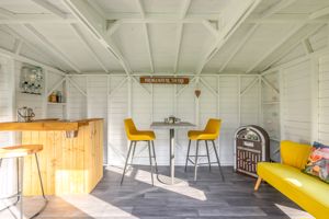 Photo 32- click for photo gallery